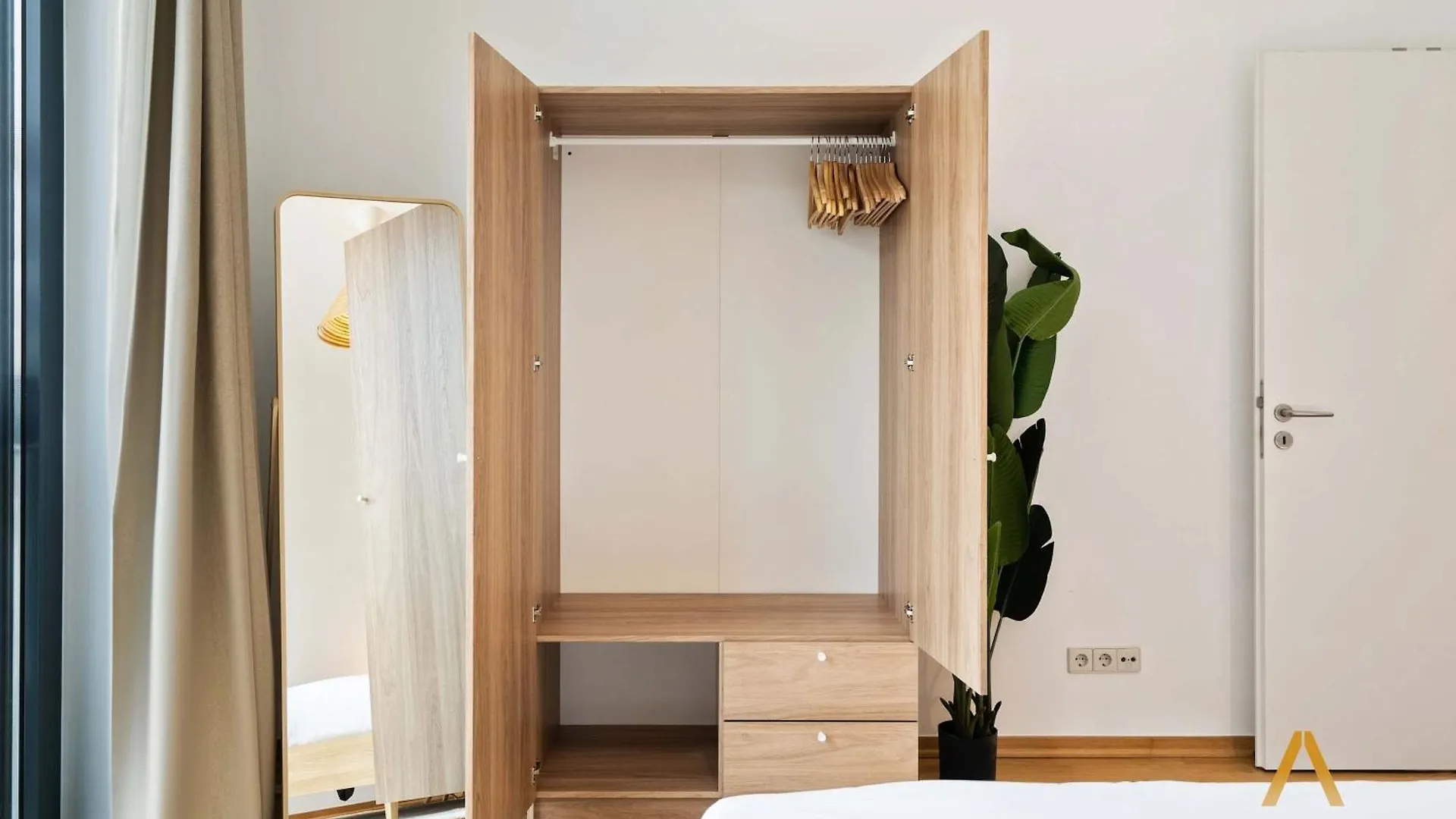 A Stylish Retreat In Esch Urban Landscapeアパートメント 0*, エシュ＝シュル＝アルゼット ルクセンブルク