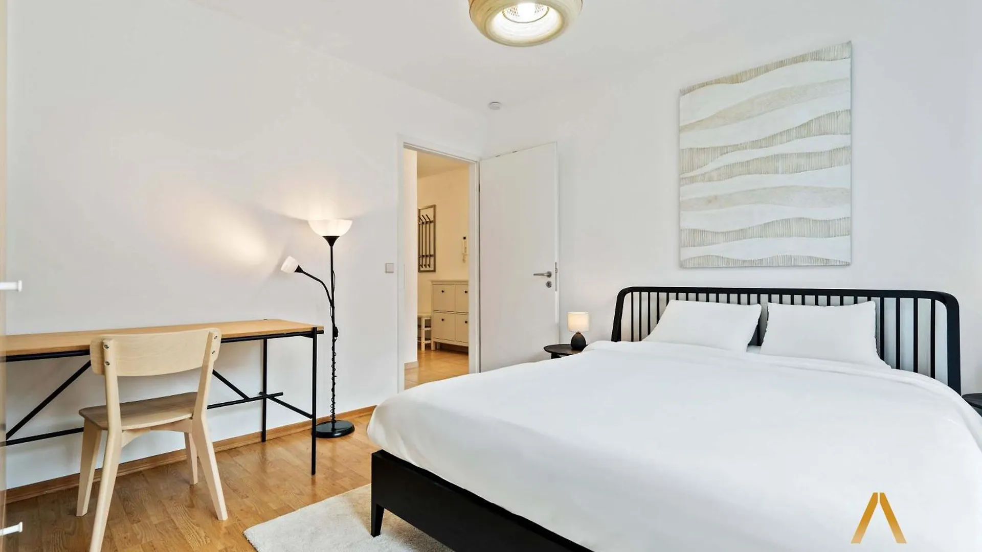 アパート A Stylish Retreat In Esch Urban Landscapeアパートメント