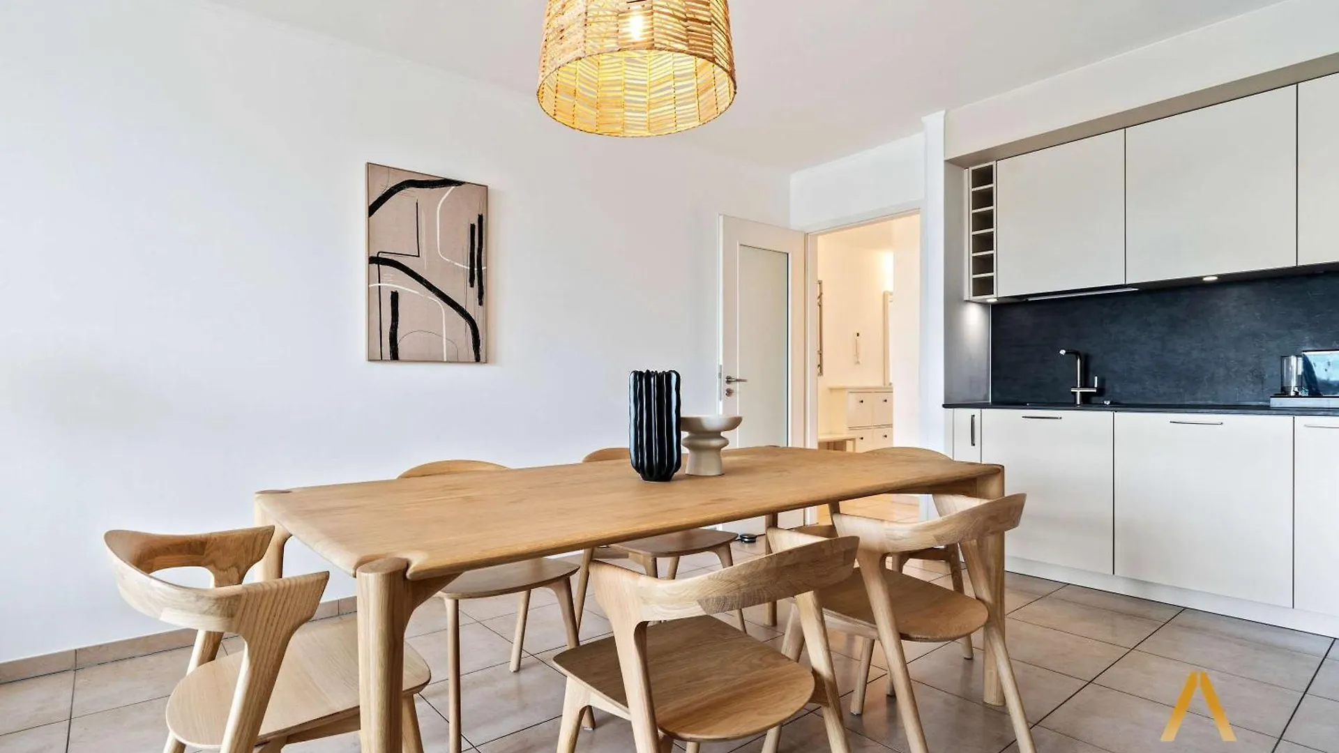 アパート A Stylish Retreat In Esch Urban Landscapeアパートメント